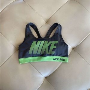 NIKE sports bra